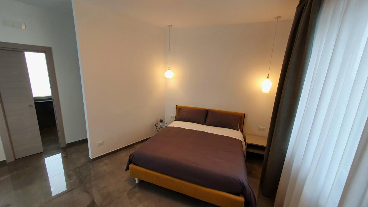 Werooms Salerno Bagian luar foto