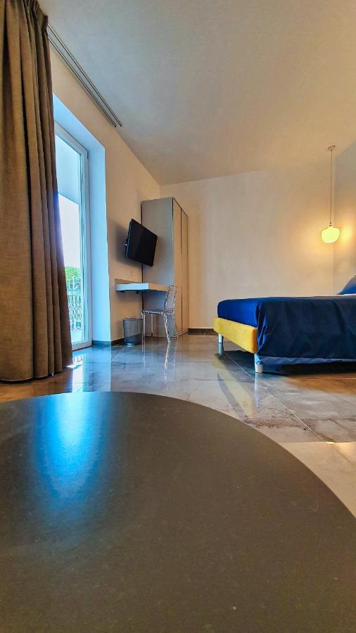 Werooms Salerno Bagian luar foto