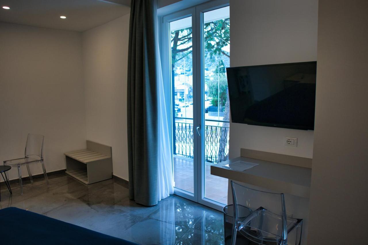 Werooms Salerno Bagian luar foto